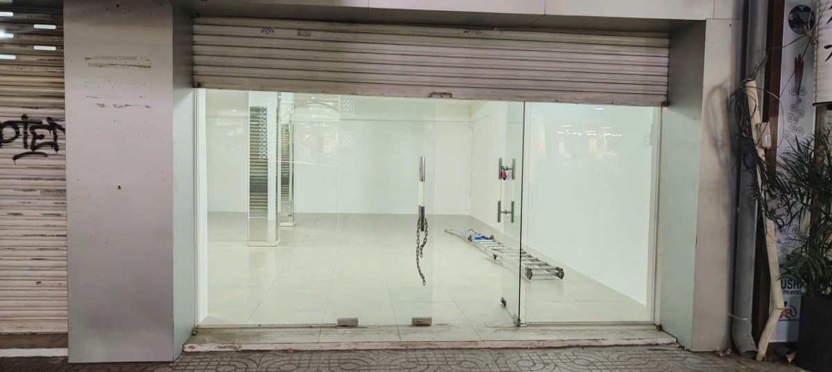 BÁN NHÀ MẶT TIỀN NGUYỄN TRÃI